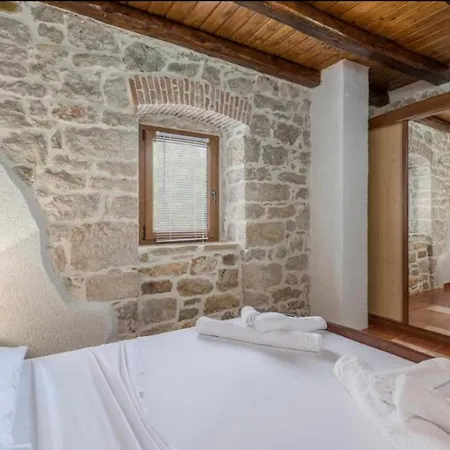 Luan Villa Porec